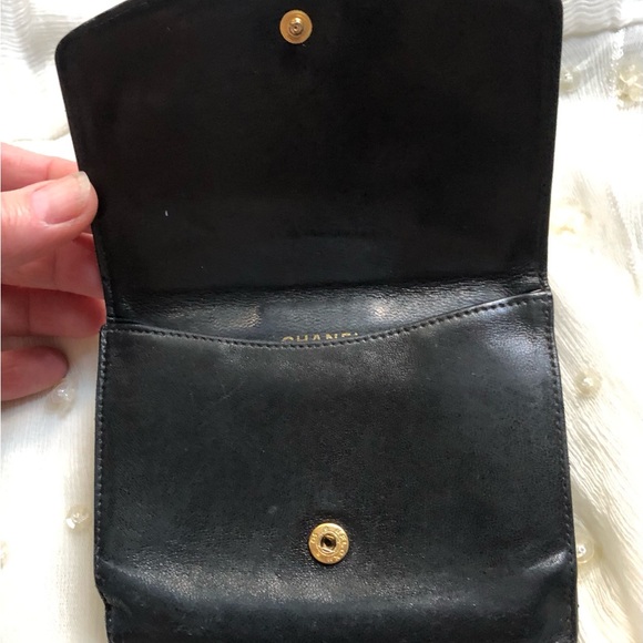 Authentic Chanel Black Leather Wallet - CLASSIC!  Super Soft Vintage EUC - Picture 7 of 15